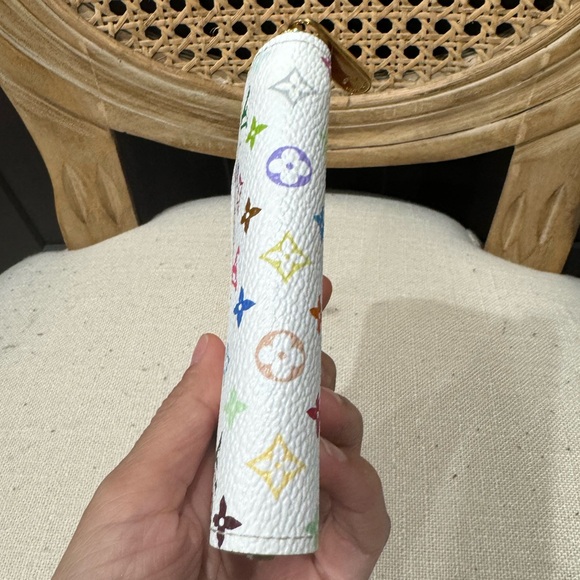 LOUIS VUITTON Murakami Monogram Multicolor Coin/Card Case - Picture 3 of 11